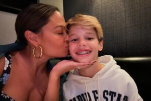 Vanessa Lachey Instagram - Happy 12th (Golden… Diamond) Birthday Camden John Lachey! I can (and will) kiss you forever!!! ❤️❤️❤️❤️❤️❤️❤️❤️❤️❤️❤️❤️ 9/12/12 #12