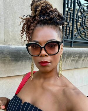Vanessa Williams Instagram - Brooklyn Girl on her way to Harlem! @harlemsfashionrow LEGENDS show was a blast. Thank you @brandicedaniel so proud of YOU and your VISION! #youcantkeepmeaway HUGE THANKS to @q_onthego stylings! @ullajohnson