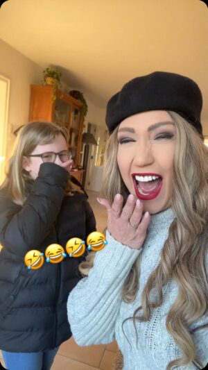 Vanessa van Cartier Instagram - #voice #icant #funnyvideos #justforfun #comedy #marco #hallo #joke #deepvoice #explore #fypシ #foryou #fy #viral