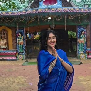 Varsha Priyadarshini Instagram - ପବିତ୍ର ଜନ୍ମାଷ୍ଟମୀ ର ଶୁଭେଚ୍ଛା ସମସ୍ତଙ୍କୁ🙏ଆଜି ଚଳଚ୍ଚିତ୍ର ବବି ଆଉ ବେବି ର ଶୁଭ ମହୁରତ ରେ ଯୋଗ ଦେଲି ଏବଂ ସେହି ଚଳଚ୍ଚିତ୍ର ରେ ଅଭିନୟ କରୁଥିବା ସବୁ କଳାକାରଙ୍କୁ ଭେଟି ଶୁଭେଚ୍ଛା ଜଣେଇଲି ତାହା ସହ ଏହି ଚଳଚ୍ଚିତ୍ର ସହ ଜଡ଼ିତ ଥିବା ସମସ୍ତଙ୍କୁ ଶୁଭକାମନା ଜଣେଇଲି