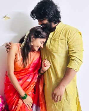 Vasanthi Krishnan Instagram - Most humbly we bow to You, O Supreme Lord.
Happy vinayaka Chavithy 2K24.
♥️🧿
.
.
.
.
.
.
@pawan_kalyan47 ♥️🧿

#instragram #festivaloutfit #festivalvibes #vk #pk #vasanthikrishnan #instamood #instalike #instafashion #bigbosstelugu #instalike #instadaily #trending #desginer