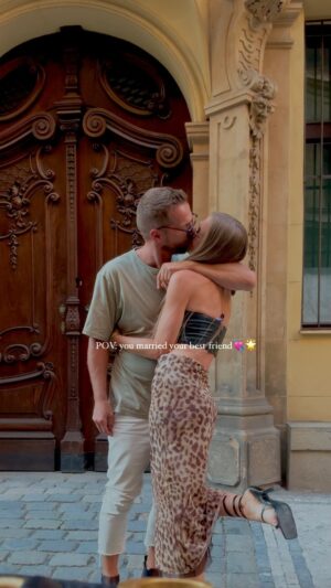 Veronika Kašáková Instagram - You married your best friend💘🌟

#jentak #instgramreels