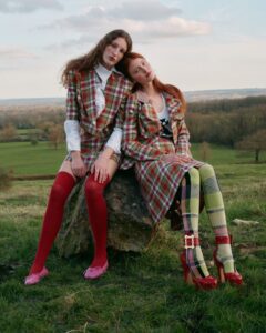Actress Vivienne Westwood HD Instagram Photos and Wallpapers September 2024
