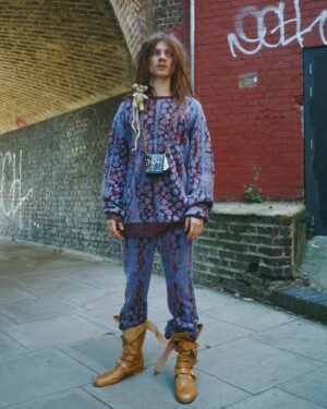 Vivienne Westwood Instagram - __________
PALACE VIVIENNE WESTWOOD
LAUNCHING TODAY AT SELECT STORES
LIMITED EDITION FRUiTS ZINE WITH PURCHASE
SHOT BY SHOICHI AOKI @aoki_street.1985