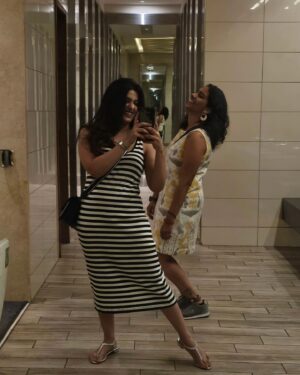 Wafa Khadeeja Rahman Instagram - Tiny lil photodump of my cute mug from over the week

#ootd #fashion #styling #outfitoftheday #shoot