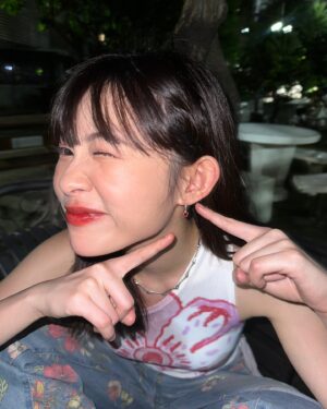 Warisara Jitpreedasakul Instagram - 🤘🏻  swu =💖🫵🏻👩🏼‍❤️‍💋‍👩🏽💥!