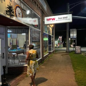 Winsome Earle-Sears Instagram - Last night, driving back to Richmond, I spotted a VFW where folks were playing pool. Had to stop, go in, and thank them for their service—just like back in my Marine Corps days. Always great to connect with our veterans and see that camaraderie in action. Semper Fi!