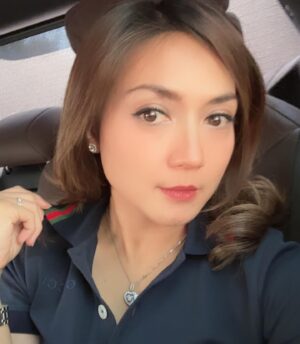 Wiwid Gunawan Instagram - Allah Said : Besok Dan seterusnya adalah rahasiaku . Tidak usah ditebak dan hidup dengan gelisah , hiduplah dengan se baik-baiknya . #aaamiiinn #instagram #terasahampa_ #foryou #quotes #happy #friday #with #friends #and #family #sweet #heart #beauty #healthy #love #wiwidgunawan216 #thankful #grateful #blessed #widlov❣️