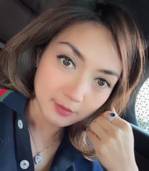 Wiwid Gunawan Instagram - Allah Said : Besok Dan seterusnya adalah rahasiaku . Tidak usah ditebak dan hidup dengan gelisah , hiduplah dengan se baik-baiknya . #aaamiiinn #instagram #terasahampa_ #foryou #quotes #happy #friday #with #friends #and #family #sweet #heart #beauty #healthy #love #wiwidgunawan216 #thankful #grateful #blessed #widlov❣️