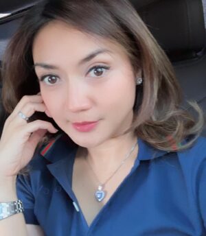 Wiwid Gunawan Instagram - Allah Said : Besok Dan seterusnya adalah rahasiaku . Tidak usah ditebak dan hidup dengan gelisah , hiduplah dengan se baik-baiknya . #aaamiiinn #instagram #terasahampa_ #foryou #quotes #happy #friday #with #friends #and #family #sweet #heart #beauty #healthy #love #wiwidgunawan216 #thankful #grateful #blessed #widlov❣️