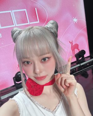 Wong Ka-Hei Instagram - Talk to you later~~~📞⏰🤙🏻