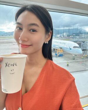 Xenia Chong Instagram - 🧡🧡🧡
美好的9月份開始了✈️
工作順利🙏🏻
滿滿感恩🫶🏻
#xeniachong 
#hkig #hkactor
#followme #莊韻澄 
#loveisintheair