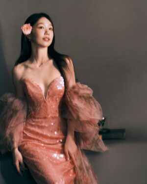 Xu Mengjie Instagram - 🌷🪄‧₊˚