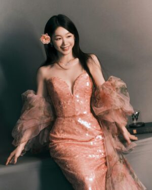 Xu Mengjie Instagram - 🌷🪄‧₊˚