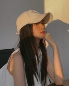 Xu Yiyang Most Liked Photos and Posts