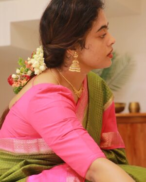 Yamuna Chinnadurai Instagram - @selaiyum_ravikaiyum