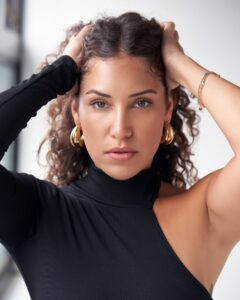 Actress Yasmine Alice HD Photos and Wallpapers January 2025