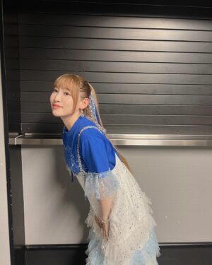 Yoshino Nanjo Instagram - Animelo Summer Live 2024 -Stargazer-
2024/09/01
さいたまスーパーアリーナ
⁡
・・・
⁡
アニサマでした〜！
fripSideコラボ Secret Operation
⁡
グリザイアメドレー
（サヨナラの惑星アニサマver.〜涙流るるまま）
閃 -Sen-
⁡
衣装はfripとのコラボもあったのでSecret Operationでの衣装でした！
⁡
この髪色の明るさでのロングポニテはひょっとして初？？やっぱロングはテンションあがりますね！
ケア大変すぎて地毛でのばすのは無理だけど😂
もちろん嘘毛です！！
⁡
アンコール衣装は、また可愛いジャンスカ作ってもらいました〜！ジャニトラツアーの時の色違いです🥳🌿
⁡
久々のアニサマでしたが、見知ったお顔がたくさんでおしゃべりするのに時間が足りないくらいでした〜笑
⁡
みなさんとのお写真も！
⁡
⁡
📸まずはダンサーさん！
MaiMaiとMarinoさん！
かっこいい閃 -Sen-をありがとうございました！
まいまいはベストの下にNツアーTシャツ仕込んでくれてた🤣
⁡
📸コラボした現fripのひーちゃんとまおまお〜
どんどん進化してく2人のステージカッコ良かったですねー！コラボも楽しかった〜！satさんとバンドさんと写真撮るのすっかり忘れてました😇
#阿部寿世 ちゃん
#上杉真央 ちゃん
#fripSide
⁡
📸みのりん✨
美しかった〜！カッコ良かった〜！可愛かった〜👼
みのりんいてくれて本当に癒されたし安心できました〜！一緒の日で嬉しかったなあ！
#茅原実里 さん
⁡
📸ともちゃん！
久しぶりに会えて嬉しかった〜！
いつも元気なともちゃんはエネルギーに満ち満ちてて、大きな存在に思えてるから、並んだ時に自分より小柄さんだったことに改めて驚きを隠せなかった🤣昨日も元気もらったーーーっっ！
#黒沢ともよ ちゃん
⁡
📸しょーたくん
写真撮りましょーって言ってくれたんだけど（ありがとう🙏）あまりにも美しすぎたのでアー写っぽく撮ろうよ〜って提案したところめっちゃ乗ってくれて楽しかった笑 いやわたしも笑顔じゃないので撮れば良かった！！！
#蒼井翔太 くん
⁡
📸姉妹ず😇にゃーちゃん美春ちゃん
可愛い姉妹が移動してたので誘拐して写真撮ってきました笑 言うことハモるし笑い方おんなじだしで可愛すぎまして、ご両親に感謝をお伝えくださいとコメントするただの変な人になってしまいましたありがとう尊いよ‥
#鈴木愛奈 ちゃん
#花井美春 ちゃん
⁡
📸ゆーまくん
りなちゃんが可愛いって話とff14の話をずっとしていました笑 
#内田雄馬 くん
⁡
⁡
タイミング悪くスマホ持ってなくて写真とれなかったけど、（土屋）李央ちゃんともお話できて楽しかった〜✨
⁡
⁡
ステージもとにかく熱くて、アニサマはずっとこの熱量なんだなあとしみじみしてしまいました。
TRUEさんがオールラインナップ前の整列中に、夏が終わっちゃったなぁってポツリと言っていたのがお綺麗で儚くてなんとも印象的でした。
⁡
⁡
⁡
次はABEMAアニメ祭り「上坂すみれプレゼンツ大人女子博」かな？！どんなイベントになるんだろー笑 たのしみ！
⁡
⁡
おまけ
まいまいとメイクのことみさんが笑いながらなんか撮ってるなーと思ったらこれ笑
⁡
・・・
⁡
ヘアメイク @1129kotomi ことみさん
スタイリスト 前田千佳子さん