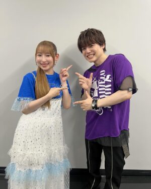 Yoshino Nanjo Instagram - Animelo Summer Live 2024 -Stargazer-
2024/09/01
さいたまスーパーアリーナ
⁡
・・・
⁡
アニサマでした〜！
fripSideコラボ Secret Operation
⁡
グリザイアメドレー
（サヨナラの惑星アニサマver.〜涙流るるまま）
閃 -Sen-
⁡
衣装はfripとのコラボもあったのでSecret Operationでの衣装でした！
⁡
この髪色の明るさでのロングポニテはひょっとして初？？やっぱロングはテンションあがりますね！
ケア大変すぎて地毛でのばすのは無理だけど😂
もちろん嘘毛です！！
⁡
アンコール衣装は、また可愛いジャンスカ作ってもらいました〜！ジャニトラツアーの時の色違いです🥳🌿
⁡
久々のアニサマでしたが、見知ったお顔がたくさんでおしゃべりするのに時間が足りないくらいでした〜笑
⁡
みなさんとのお写真も！
⁡
⁡
📸まずはダンサーさん！
MaiMaiとMarinoさん！
かっこいい閃 -Sen-をありがとうございました！
まいまいはベストの下にNツアーTシャツ仕込んでくれてた🤣
⁡
📸コラボした現fripのひーちゃんとまおまお〜
どんどん進化してく2人のステージカッコ良かったですねー！コラボも楽しかった〜！satさんとバンドさんと写真撮るのすっかり忘れてました😇
#阿部寿世 ちゃん
#上杉真央 ちゃん
#fripSide
⁡
📸みのりん✨
美しかった〜！カッコ良かった〜！可愛かった〜👼
みのりんいてくれて本当に癒されたし安心できました〜！一緒の日で嬉しかったなあ！
#茅原実里 さん
⁡
📸ともちゃん！
久しぶりに会えて嬉しかった〜！
いつも元気なともちゃんはエネルギーに満ち満ちてて、大きな存在に思えてるから、並んだ時に自分より小柄さんだったことに改めて驚きを隠せなかった🤣昨日も元気もらったーーーっっ！
#黒沢ともよ ちゃん
⁡
📸しょーたくん
写真撮りましょーって言ってくれたんだけど（ありがとう🙏）あまりにも美しすぎたのでアー写っぽく撮ろうよ〜って提案したところめっちゃ乗ってくれて楽しかった笑 いやわたしも笑顔じゃないので撮れば良かった！！！
#蒼井翔太 くん
⁡
📸姉妹ず😇にゃーちゃん美春ちゃん
可愛い姉妹が移動してたので誘拐して写真撮ってきました笑 言うことハモるし笑い方おんなじだしで可愛すぎまして、ご両親に感謝をお伝えくださいとコメントするただの変な人になってしまいましたありがとう尊いよ‥
#鈴木愛奈 ちゃん
#花井美春 ちゃん
⁡
📸ゆーまくん
りなちゃんが可愛いって話とff14の話をずっとしていました笑 
#内田雄馬 くん
⁡
⁡
タイミング悪くスマホ持ってなくて写真とれなかったけど、（土屋）李央ちゃんともお話できて楽しかった〜✨
⁡
⁡
ステージもとにかく熱くて、アニサマはずっとこの熱量なんだなあとしみじみしてしまいました。
TRUEさんがオールラインナップ前の整列中に、夏が終わっちゃったなぁってポツリと言っていたのがお綺麗で儚くてなんとも印象的でした。
⁡
⁡
⁡
次はABEMAアニメ祭り「上坂すみれプレゼンツ大人女子博」かな？！どんなイベントになるんだろー笑 たのしみ！
⁡
⁡
おまけ
まいまいとメイクのことみさんが笑いながらなんか撮ってるなーと思ったらこれ笑
⁡
・・・
⁡
ヘアメイク @1129kotomi ことみさん
スタイリスト 前田千佳子さん