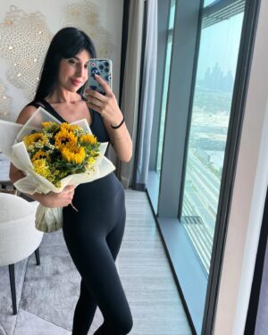Zeina Makki Instagram - September so far 🌻🌻🌻🌻