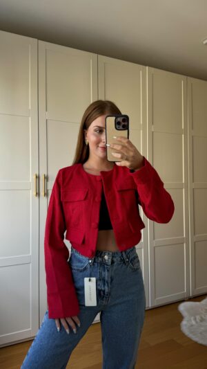 Zeynep Özkaya Instagram - Uygun fiyatlı bir sonbahar alışverişi yaptım, yorumlarınızı bekliyorum dostlarım❤️🛍️

Ürünlerin linkini storyde ve profilimdeki eylül öne çıkartmasında da bulabilirsiniz bedenler de yazıyor🙃