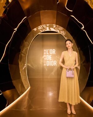 Zhou Ye Instagram - 金色的一天 #Dior @Dior