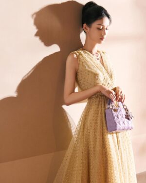Zhou Ye Instagram - 金色的一天 #Dior @Dior