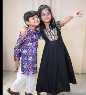 aazhiya sj Instagram - Flaunting with the diwali collections of @thestitches.in 

 @aazhiya_sj_official 

This Diwali grab the perfect style from @thestitches.in and make your celebrations a memorable one ❤️❤️❤️

#diwali #thestitches #aazhiya #akhilan #childartist #goat #goatkid #diwalicostume #dress #kiddress 
#elegantdresses