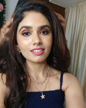 neerasethudas Instagram - I was getting ready...and always love to get ready❤️

@kavijasi_by_kavya thankyou da for your lovely makeover 🤝

#makeover
#neerasethudas
#neerajasdas
#southindianactress
#malayalamfilm 
#bigdawg 
#dance 
#artsandentertainment #mallugram#hanumankind