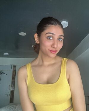 netri nisarg trivedi Instagram - Just when people thought the light grew dim, i shined so brightly that it blinded them to the core!! 🌻