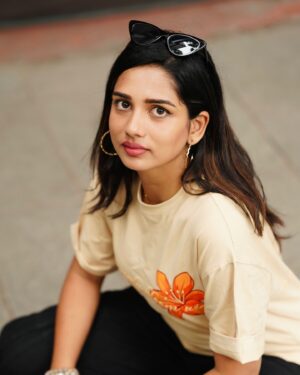 sai Dhanya Instagram - Oversized Tshirt unisex @_threequarter

Pc @shotbyazzez