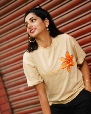 sai Dhanya Instagram - Oversized Tshirt unisex @_threequarter

Pc @shotbyazzez