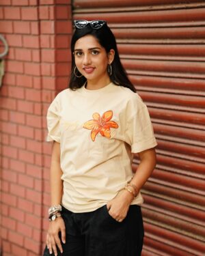 sai Dhanya Instagram - Oversized Tshirt unisex @_threequarter

Pc @shotbyazzez