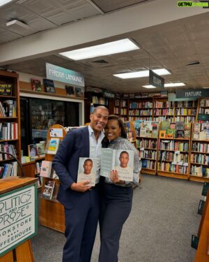 Laura Coates Instagram - Thanks to my friend @thelauracoates for moderating my book talk at @politicsprose in DC last night. ❤️ #ioncewaslost #ioncewaslostbook #iowl