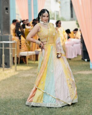Aadita Jain Instagram - Day 3 - Bhai ki Haldi Ceremony 
.
.
#kunalkishadi #bhaikishaadi #bhaikihaldi💛 #aachalmerenaal #haldiceremony #foryou #foryoupage #explore #explorepage #haldioutfit