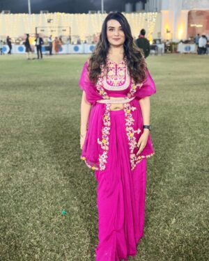 Aadita Jain Instagram - A girl in pink who is ready to make it all sparked✨💖