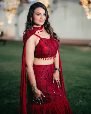 Aadita Jain Instagram - Day 4 - Mahila Sangeet Ceremony (bhai ka sangeet)

.
.
.
#foryou #foryoupage #bhaikasangeet #mahilasangeet #attire #indowesternstyle #bhaikishadi #aachalmerenaal