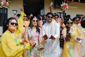Aadita Jain Instagram - Day 3 - Bhai ki Haldi Ceremony with all Family 
Flowers ki haldi🌼🌼

.
.
#family #familygoals #haldi #haldiceremony #haldioutfit #haldidecor #aachalmerenaal #bhaikishaadi #foryou #foryoupage #explore #explorepage #weddingbells