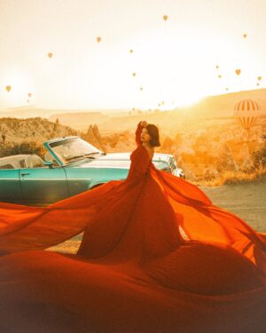 Aarya Maya Instagram - Waking up to the magic of Cappadocia—hot air balloons drifting above, dreams taking flight below.
📍Goreme , Cappadocia

#capadocia #mustdo #hotairballoon #reddress #photoshoot #travelphotoshoot #malayali
