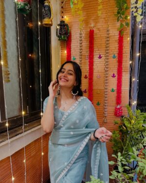 Aditi Singh Khatri Instagram - wo prem he kya jo Krishna se naa ho 🤌🏼☺️

#radhakrishna