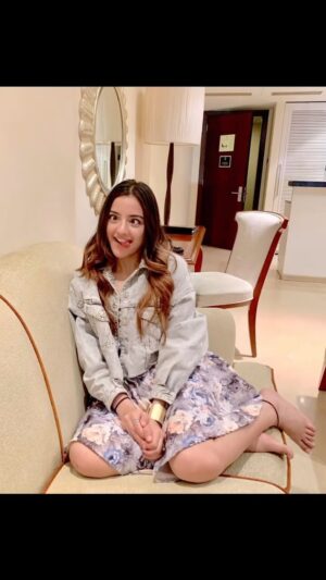 Aisha Yusuf Instagram - #apdhillon
