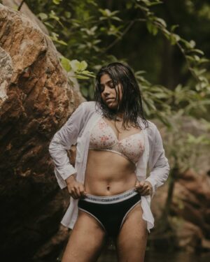 Aishwarya Vadivu Instagram - The hotness that not everyone can handle it 🔥
The more I go the more u scream 😱 
The lady with hot body who is not affordable for everybody 💥

Costume:
@myzudio 
@clovia_fashions 
@calvinklein 

#instagram #instagood #instaphoto #instalike #photography #photooftheday #portraitphotography #photo #outdoors #outfit #outfitoftheday #outdoorphotography