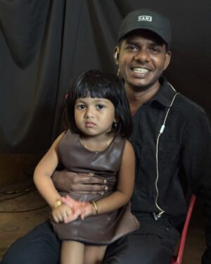 Alaknanda Nandhootty Instagram - Vedan chetta urakkam varunnu ☺️🥰❤️ @vedanwithword