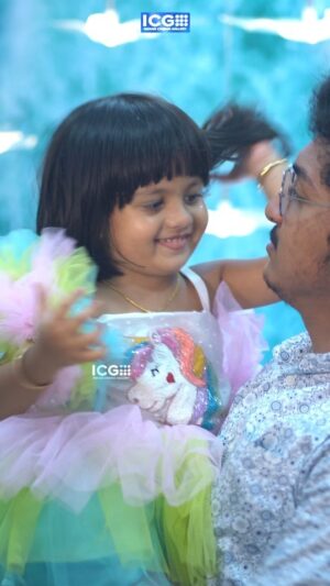 Alaknanda Nandhootty Instagram - നന്ദുട്ടിക്ക് കേശുവിനോടുള്ള സ്നേഹം കണ്ടോ🥰 നന്ദൂട്ടിയുടെ നാലാ പിറന്നാൾ ആഘോഷിക്കാൻ വന്ന കേശു #keshu #nandhootty