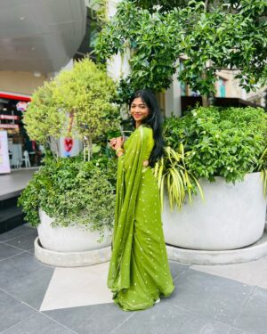 Amala Shaji Instagram - 💚 #amalashaji 
Saree 💚 @hashtag.the.saree.store_
📷 @shahi_official