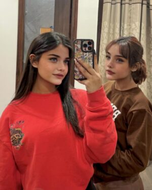 Aman Ramgarhia Instagram - Happiest birthday babbiie🫀🦇 @i.aruuuu 😘