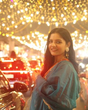 Ambika Vani Instagram - शुभ दीपावली ✨

Beautifully clicked by - @lightchazer