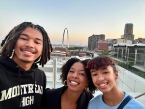 Angel Parker Instagram - Thank you October. Thank you family. Thank you life! #44 trips around the ☀️