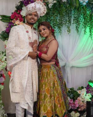 Ankita Dave Instagram - Made for each other ❤️🫶🏻