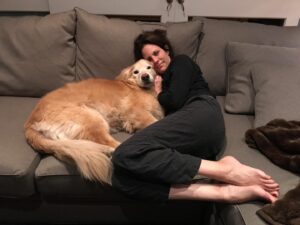 Annabeth Gish Instagram - We said goodbye to our beloved Brody last night. He was a loving and loyal member of the family for 14 years. The boys have grown up with his nuzzles and barks and chuffs and paws clicking up and down our wooden floors. We surrounded him with our love and tears as he passed at our home. The house is painfully quiet now without his furry presence. Hearts heavy but joyful for the time we had with him. Eternal in our hearts now. Thank you, B, for your unconditional love. We miss you. 💔 @donutshoppeproductions
